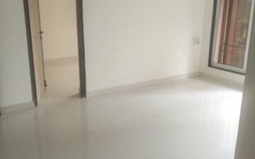3 BHK Apartment For Rent in Malad East