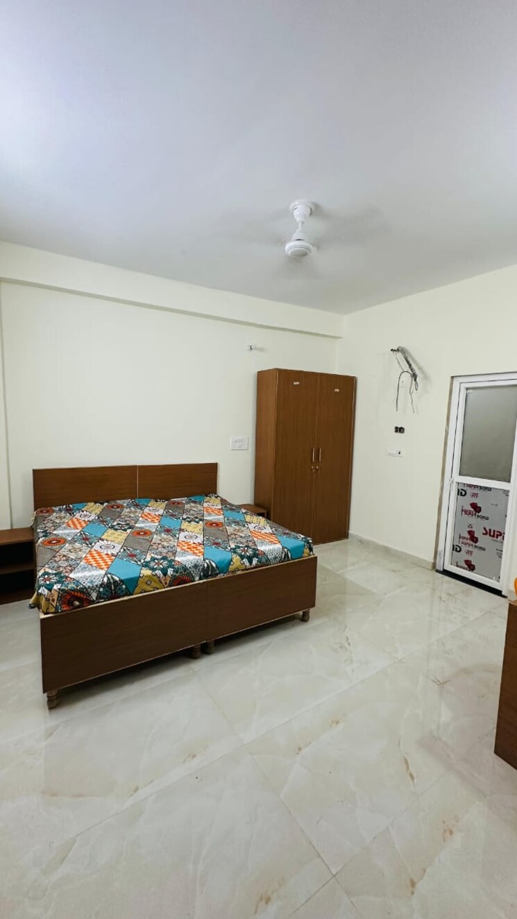 Bedroom, sector 50 2.5 Bedroom 1800 Sq.Ft. Builder Floor In Sector 50 Noida 9187209