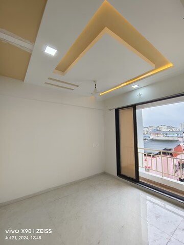 Room in 2 BHK Apartment at Dombivli East – for Sale