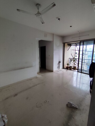 2 BHK Apartment For Rent in Lodha Iris, Majiwada