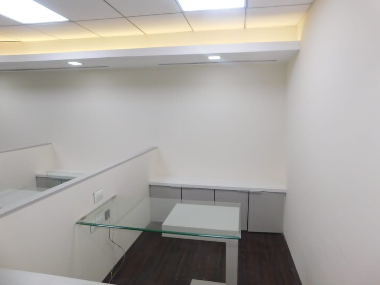 Common Area, solitaire-corporate-park Commercial Office Space 2700 Sq.Ft. In Andheri East Mumbai 9187222