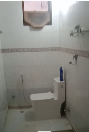 2 BHK + Servant Room 200 Sq.Ft. Builder Floor in Huda Market