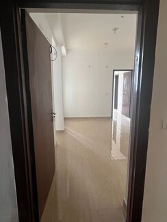 2 BHK Apartment For Sale in Wave City