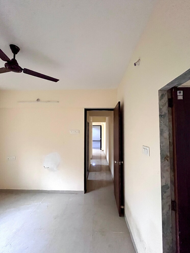 Room, paradigm-zenith-pushpanjali-residency-phase-iii 1 Bedroom 530 Sq.Ft. Apartment In Ghodbunder Road Thane 9187242