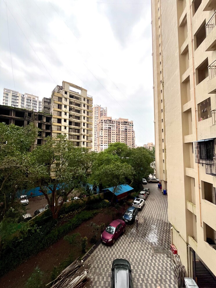 Exterior View, paradigm-zenith-pushpanjali-residency-phase-iii 1 Bedroom 530 Sq.Ft. Apartment In Ghodbunder Road Thane 9187242