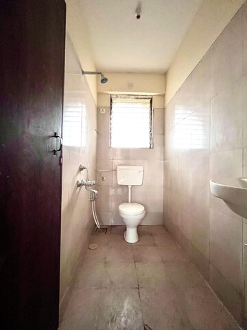 Bathroom in 1 BHK Apartment at Paradigm Zenith Pushpanjali Residency Phase III, Ghodbunder Road – for Sale