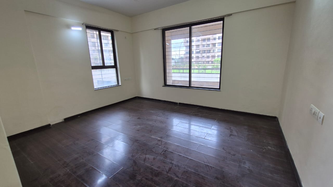 3 BHK + Pooja Room 1600 Sq.Ft. Apartment in Kolte Patil Margosa Heights