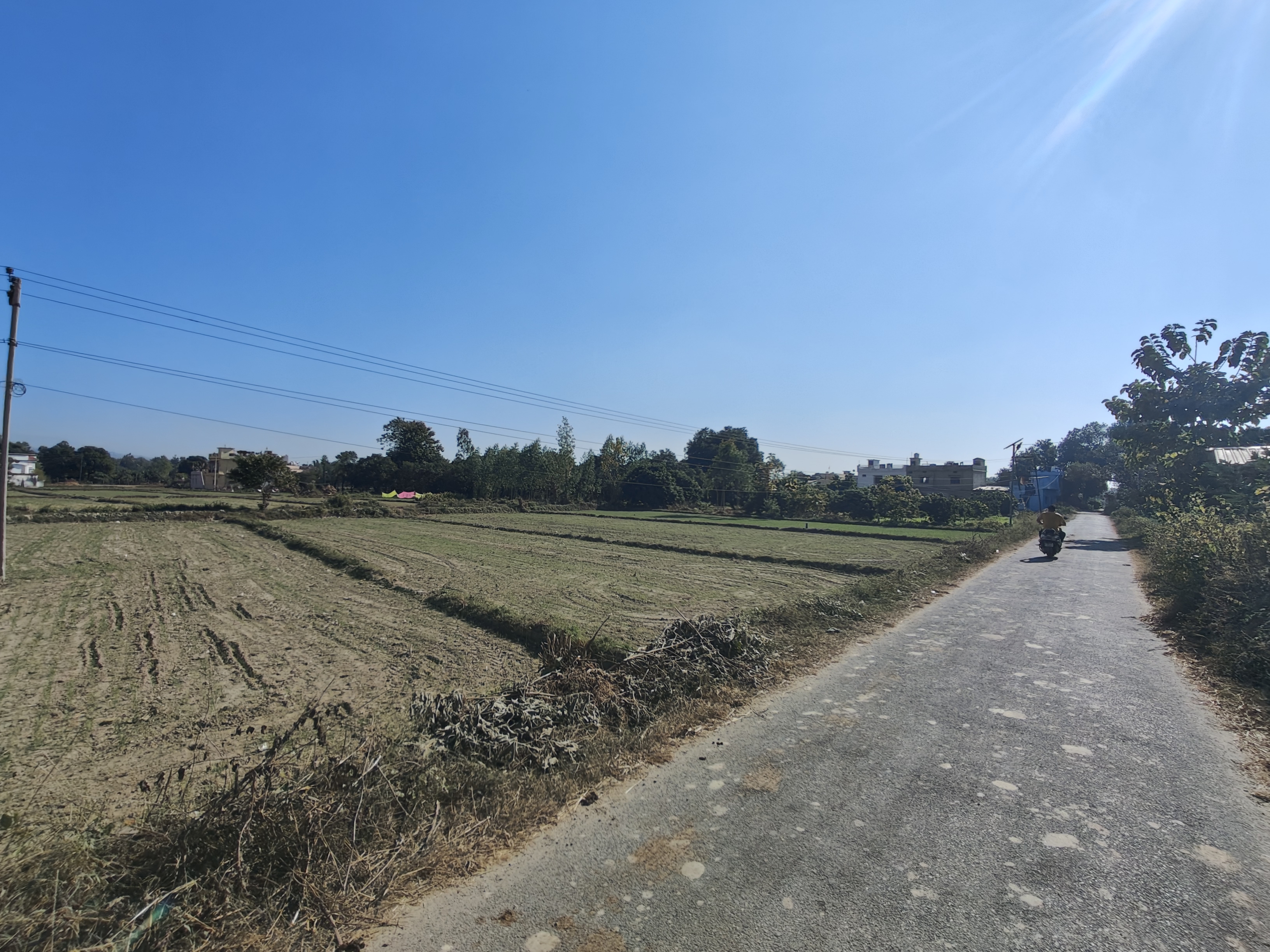 Plot For Sale in Kaniya Ramnagar Dhela Roa