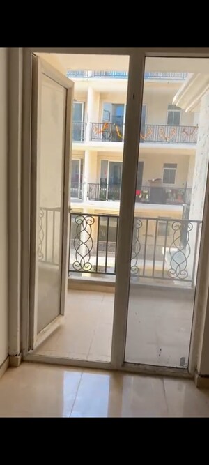 Building Lobby in 3 BHK Builder Floor at Signature Global Park 4 and 5, Sohna Sector 36 – for Sale