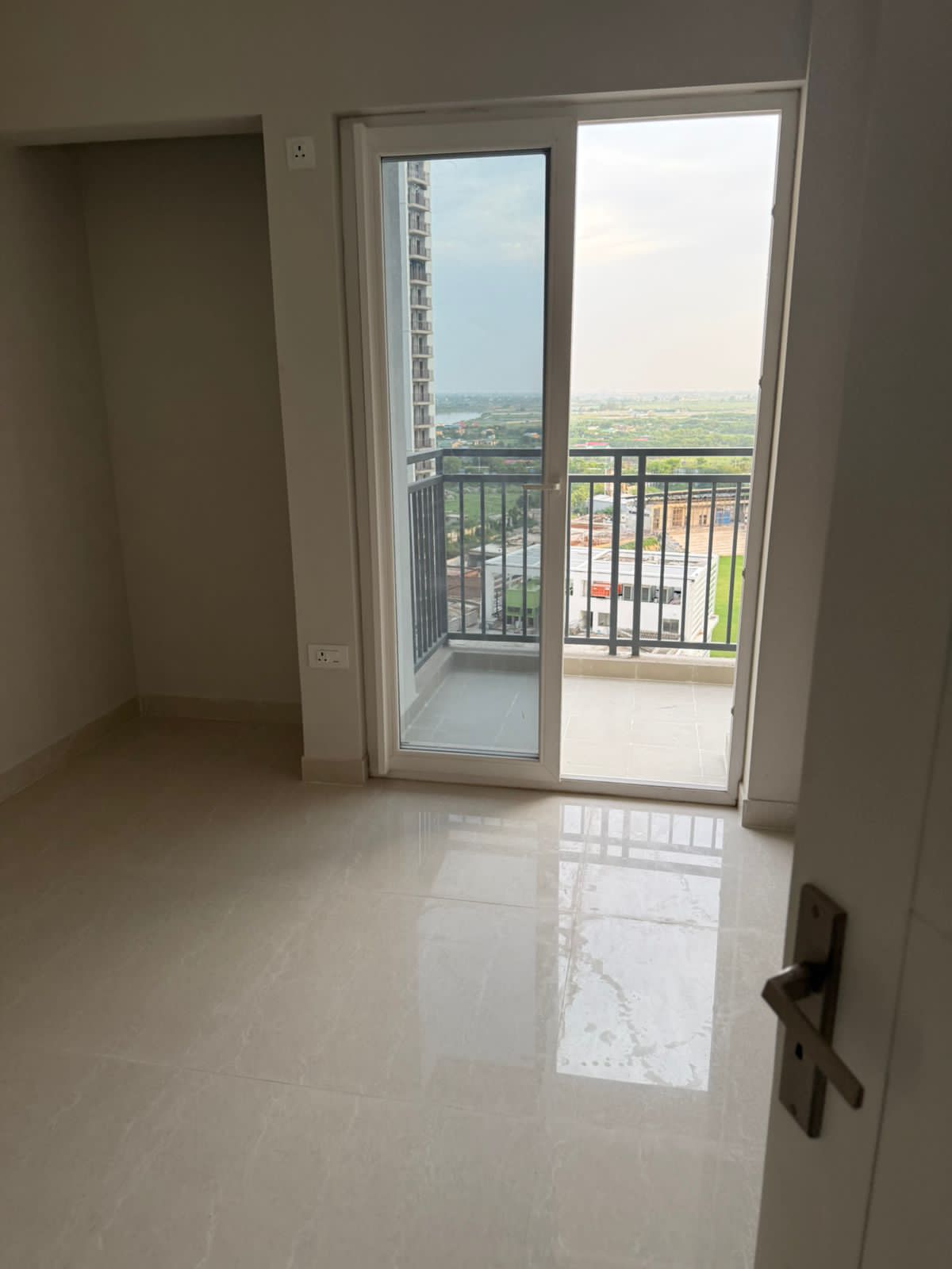 3 BHK Apartment For Sale in Eldeco Live By The Greens