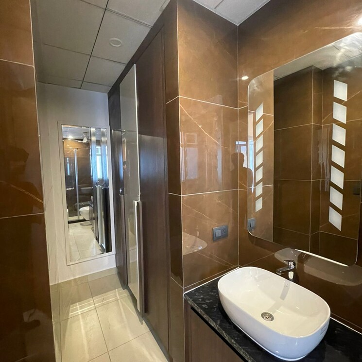 Bathroom, sector 63 3 Bedroom 1700 Sq.Ft. Apartment In Sector 63 Gurgaon 9187363