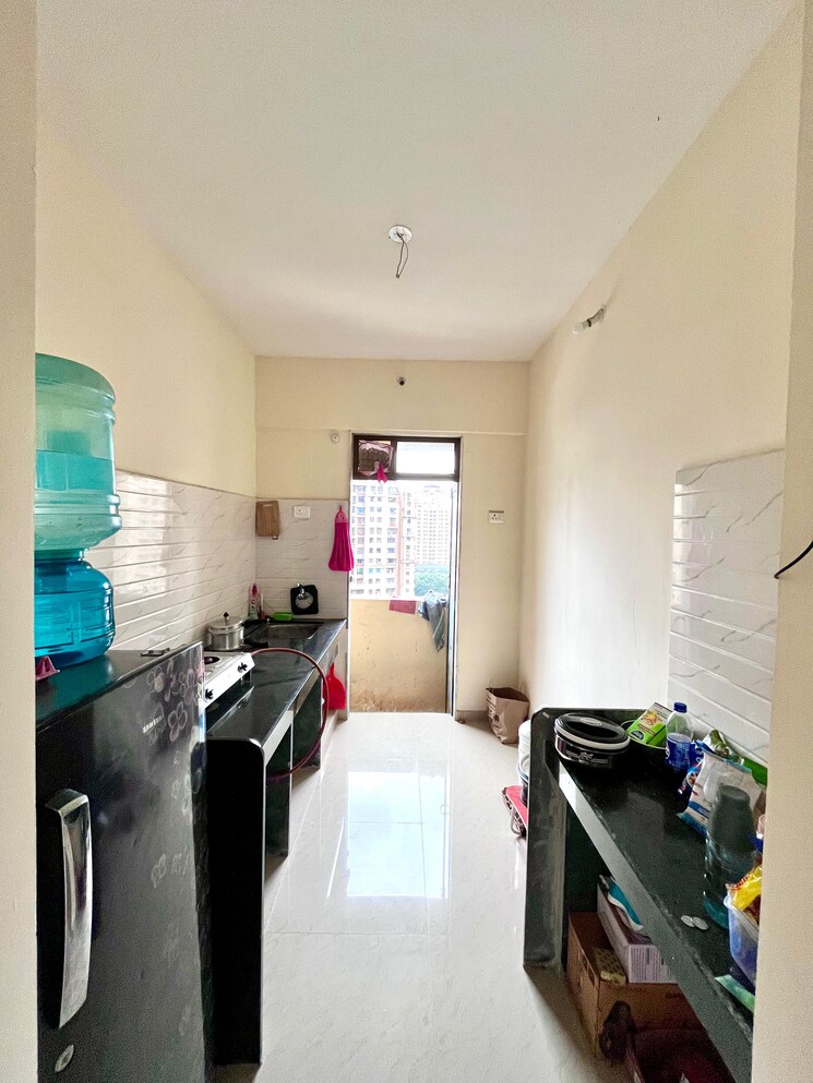 Team Area, paradigm-zenith-pushpanjali-residency-phase-iii 1 Bedroom 550 Sq.Ft. Apartment In Ghodbunder Road Thane 9187345