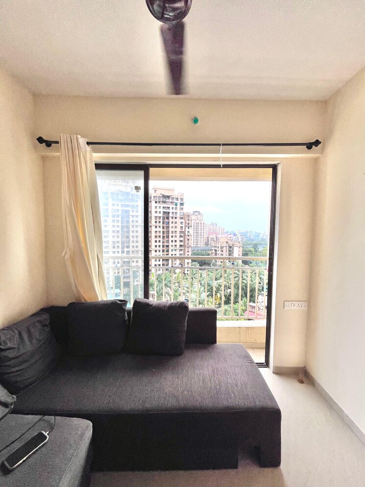 Living Room, paradigm-zenith-pushpanjali-residency-phase-iii 1 Bedroom 550 Sq.Ft. Apartment In Ghodbunder Road Thane 9187345