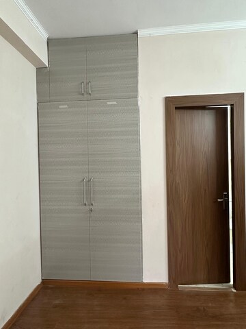 Room in 4 BHK Apartment at Fusion Homes, Tech Zone 4 Greater Noida – for Sale