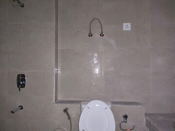 Bathroom in 2 BHK Apartment at Eldeco Live By The Greens, Sector 150 – for Sale