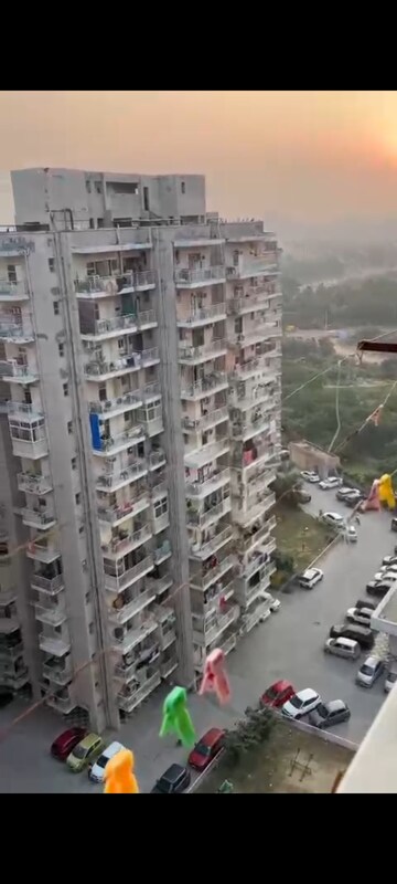 Master Plan in 3 BHK Apartment at Adore Happy Homes Grand, Sector 85 – for Rent