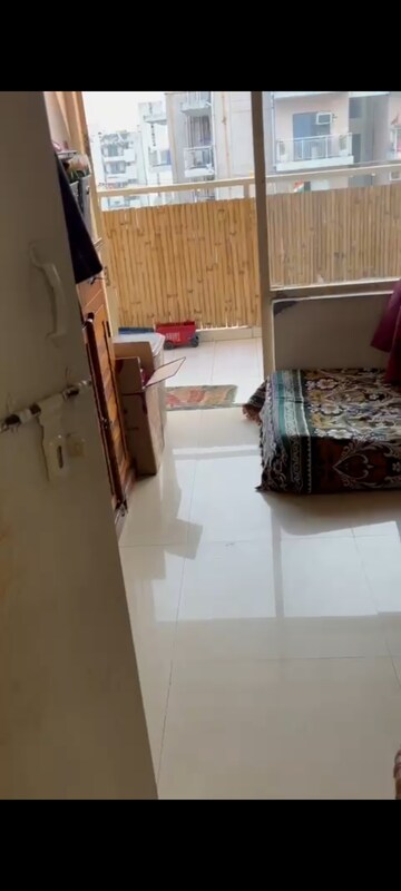 Furnished Amenities in 3 BHK Apartment at Adore Happy Homes Grand, Sector 85 – for Rent