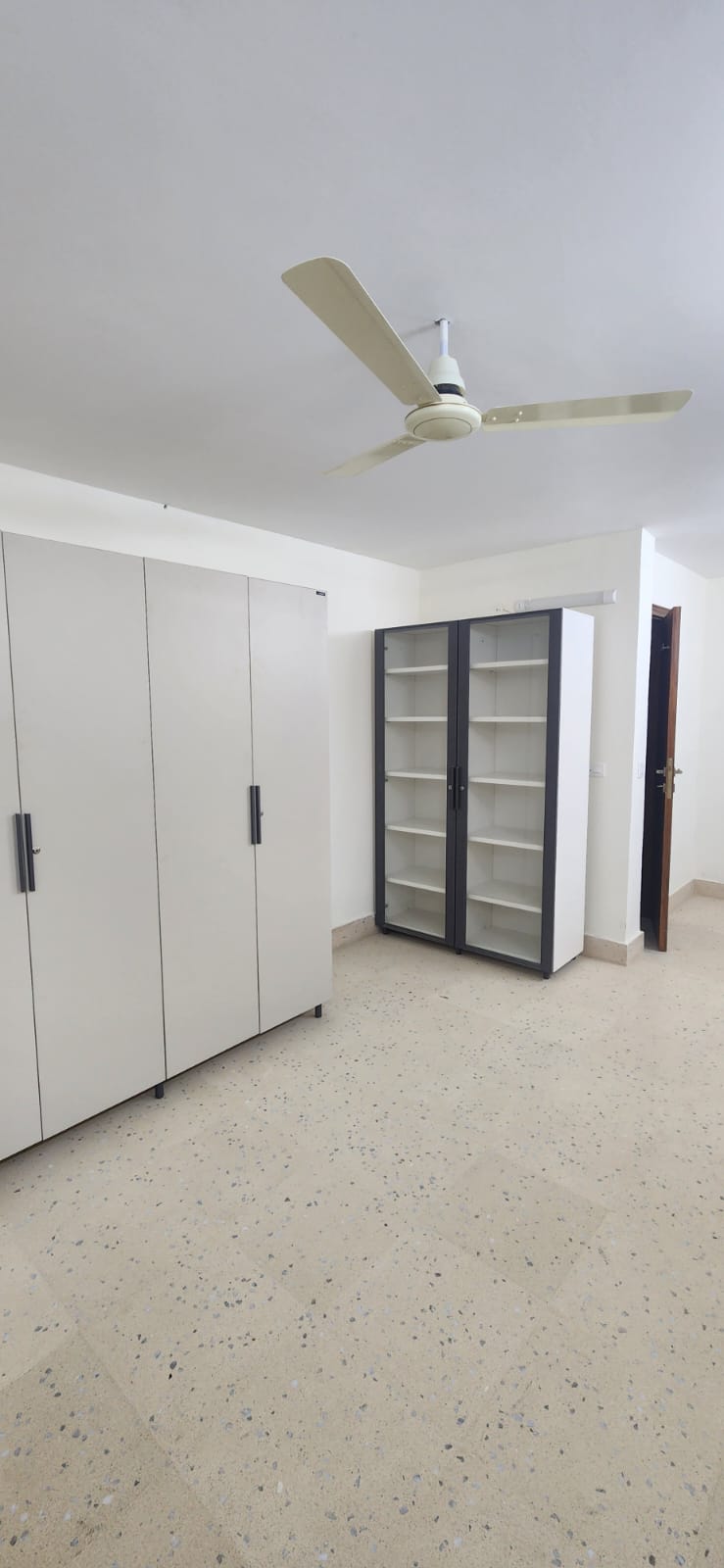 4 BHK + Extra Room Apartment For Rent in Shalimar Nest