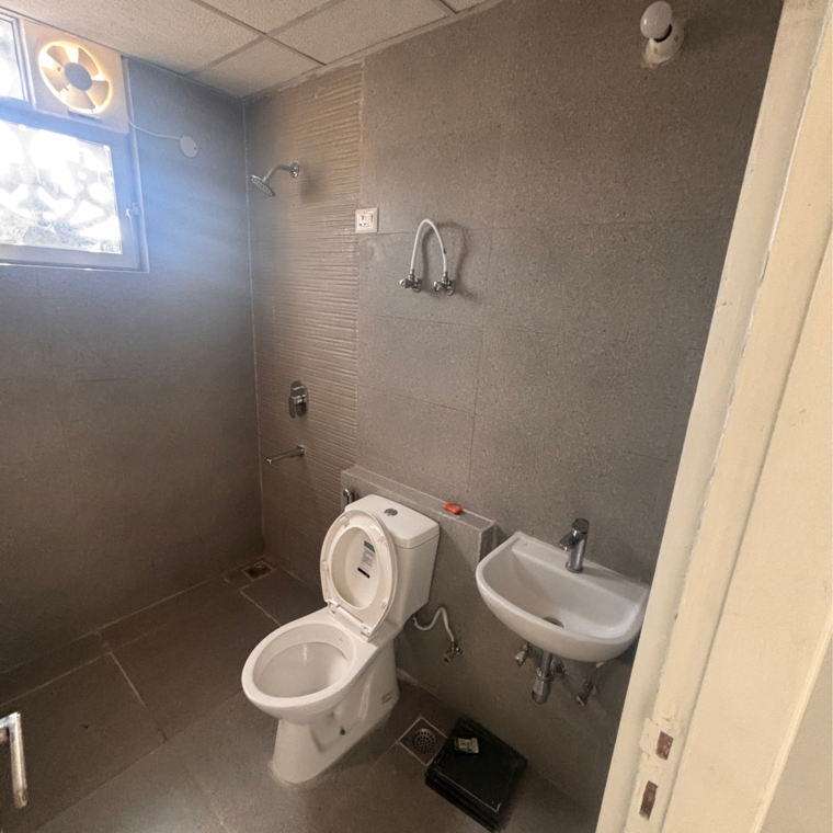 Bathroom, signature-global-city 3 Bedroom 1295 Sq.Ft. Apartment In Sector 37d Gurgaon 9187409