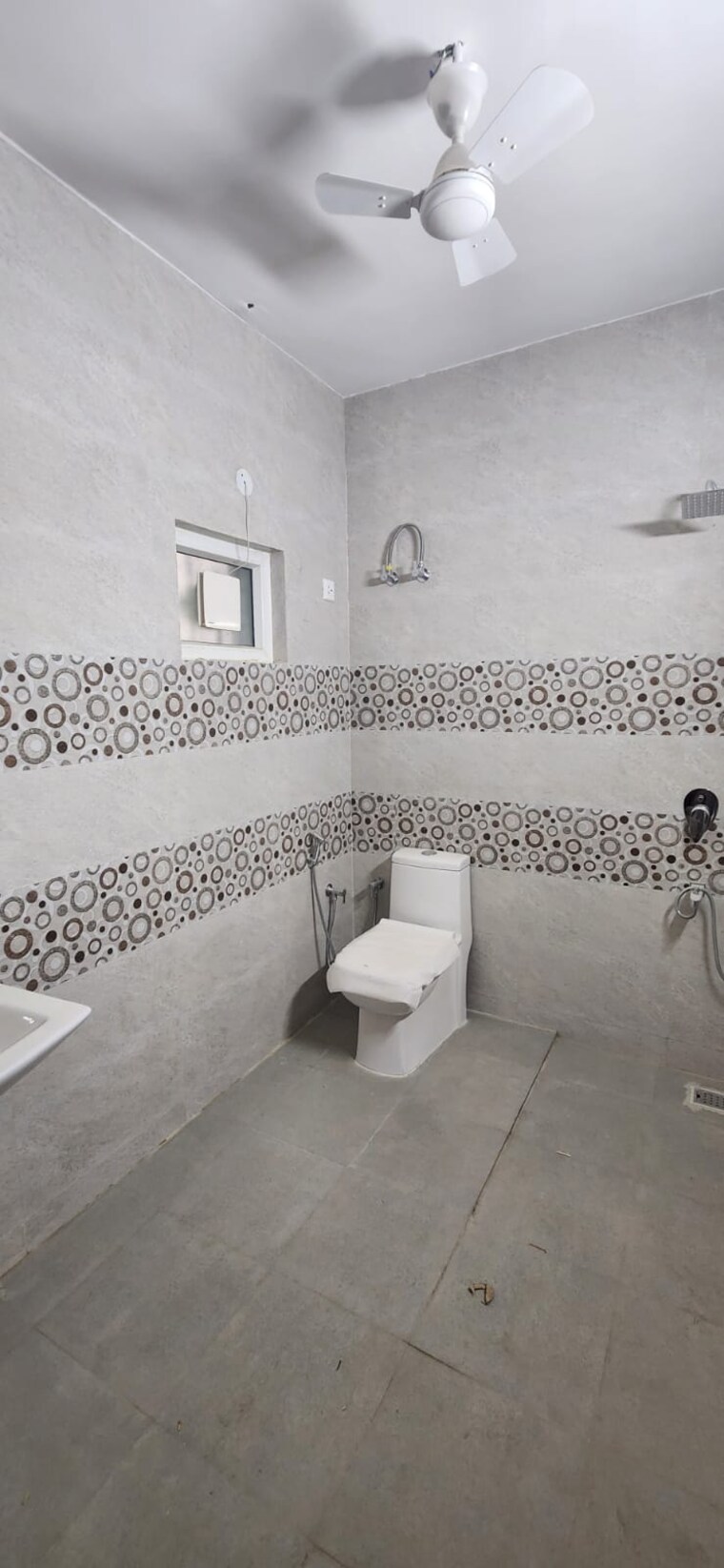 Bathroom, shalimar-nest 4 Bedroom 2000 Sq.Ft. Apartment In Vasant Kunj Delhi 9187407