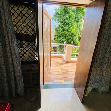 Balcony in  Pg at Gomti Nagar – for Rent