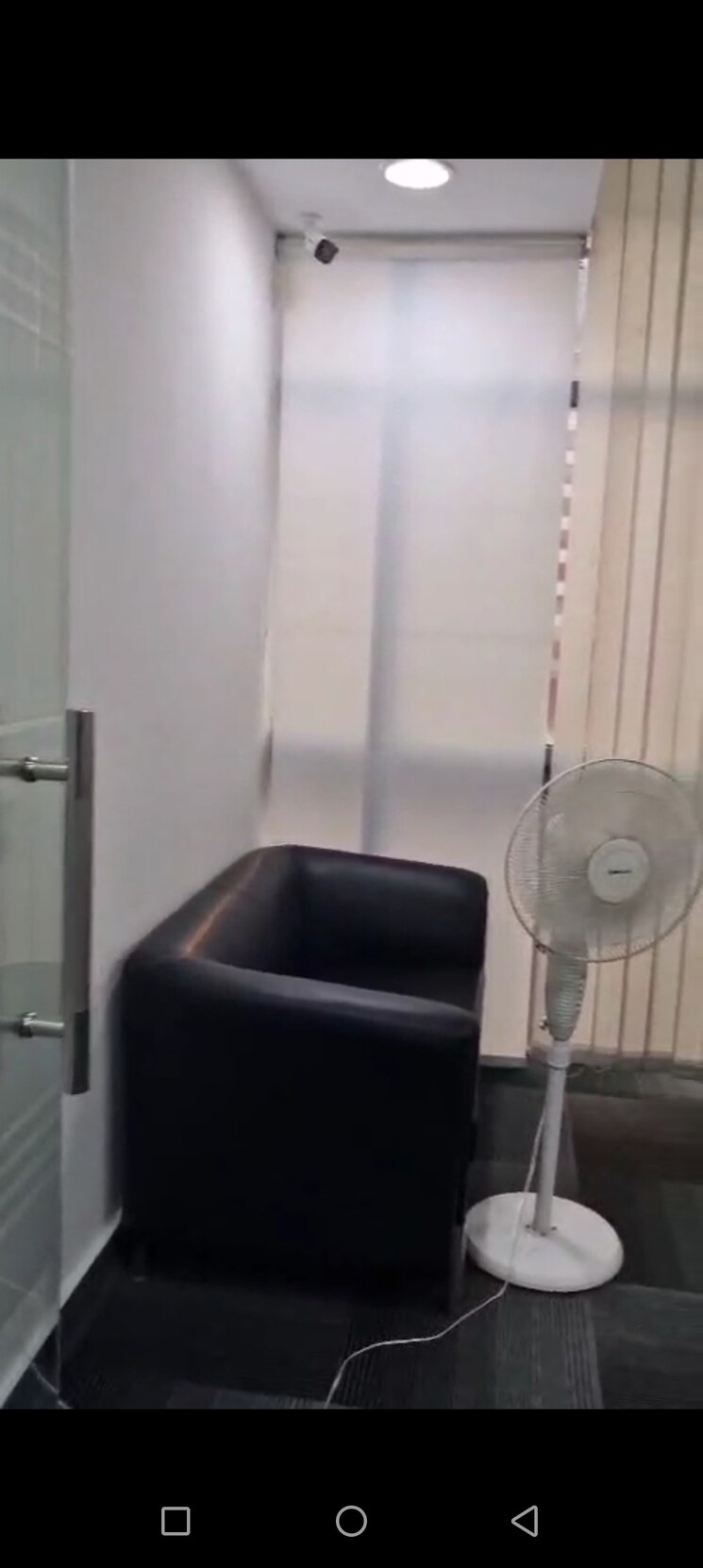 Bathroom, spaze-itech-park Commercial Office Space 1000 Sq.Ft. In Sector 49 Gurgaon 9187405