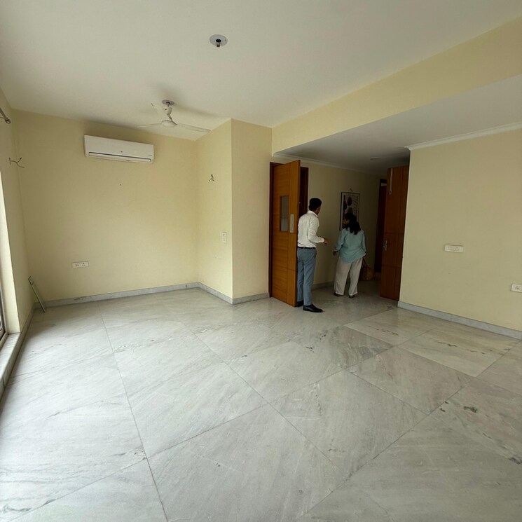 Living Room, anant-raj-the-estate-floors 3 Bedroom 1970 Sq.Ft. Apartment In Sector 60 Gurgaon 9187415