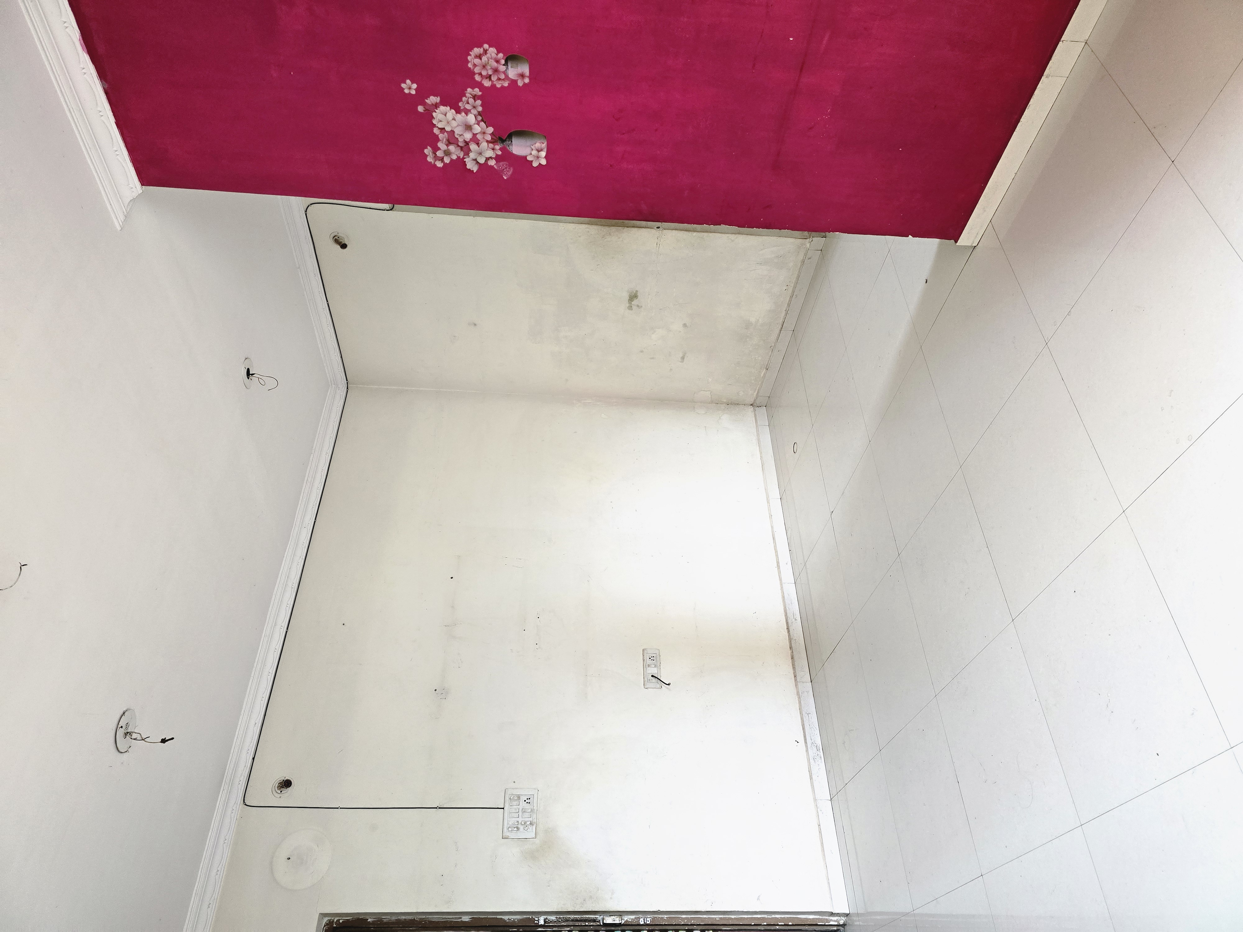 2 BHK Apartment For Rent in Raj Tulsi City