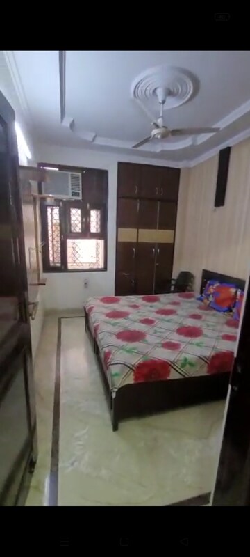 Bedroom in 2 BHK Builder Floor at Pitampura – for Rent