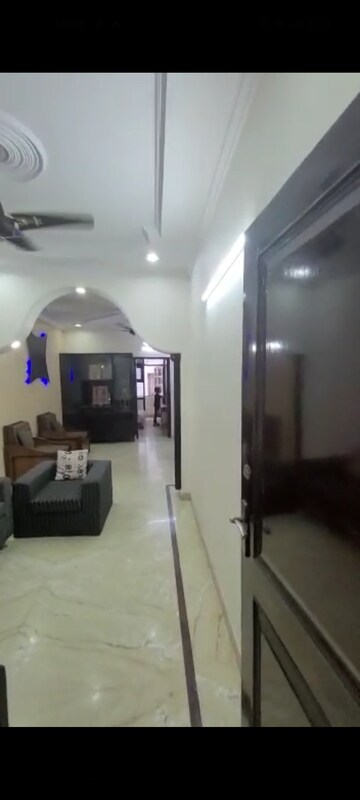 Living Room in 2 BHK Builder Floor at Pitampura – for Rent