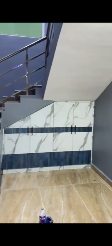 Staircase in 4 BHK Apartment at Amrapali Terrace Homes, Tech Zone 4 Greater Noida – for Rent