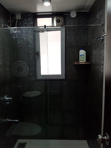 2.5 BHK Apartment For Rent in Amanora Gateway Towers, Hadapsar