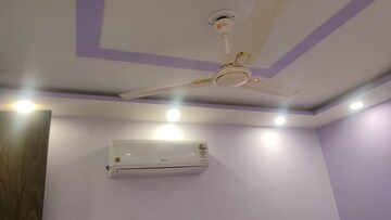 Furnished Amenities in 2 BHK Builder Floor at Ashok Vihar – for Rent