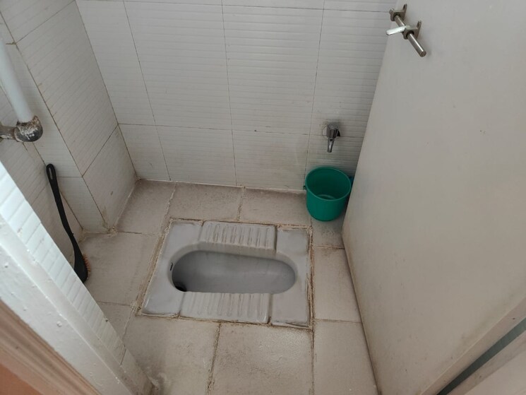 Bathroom, amey-river-view 1.5 Bedroom 750 Sq.Ft. Apartment In Anand Nagar Pune 9187461