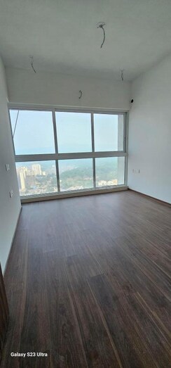 2 BHK Apartment For Sale in Omkar Signet