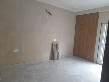 Room in 2 BHK Apartment at Dharam Colony – for Rent
