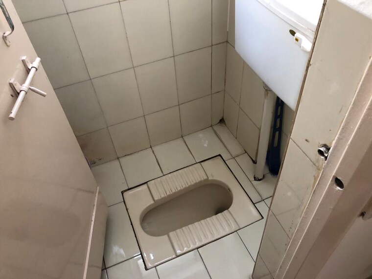 Bathroom, saurabh-garden-chs 1 Bedroom 600 Sq.Ft. Apartment In Anand Nagar Pune 9187521