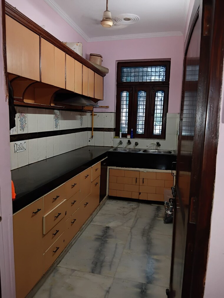 Kitchen, sector 30 4 Bedroom 166 Sq.Yd. Independent House In Sector 30 Faridabad 9187509