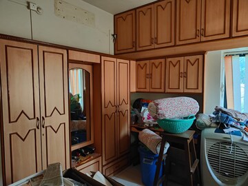 Team Area in 3 BHK Apartment at Saurabh Garden CHS, Anand Nagar – for Sale
