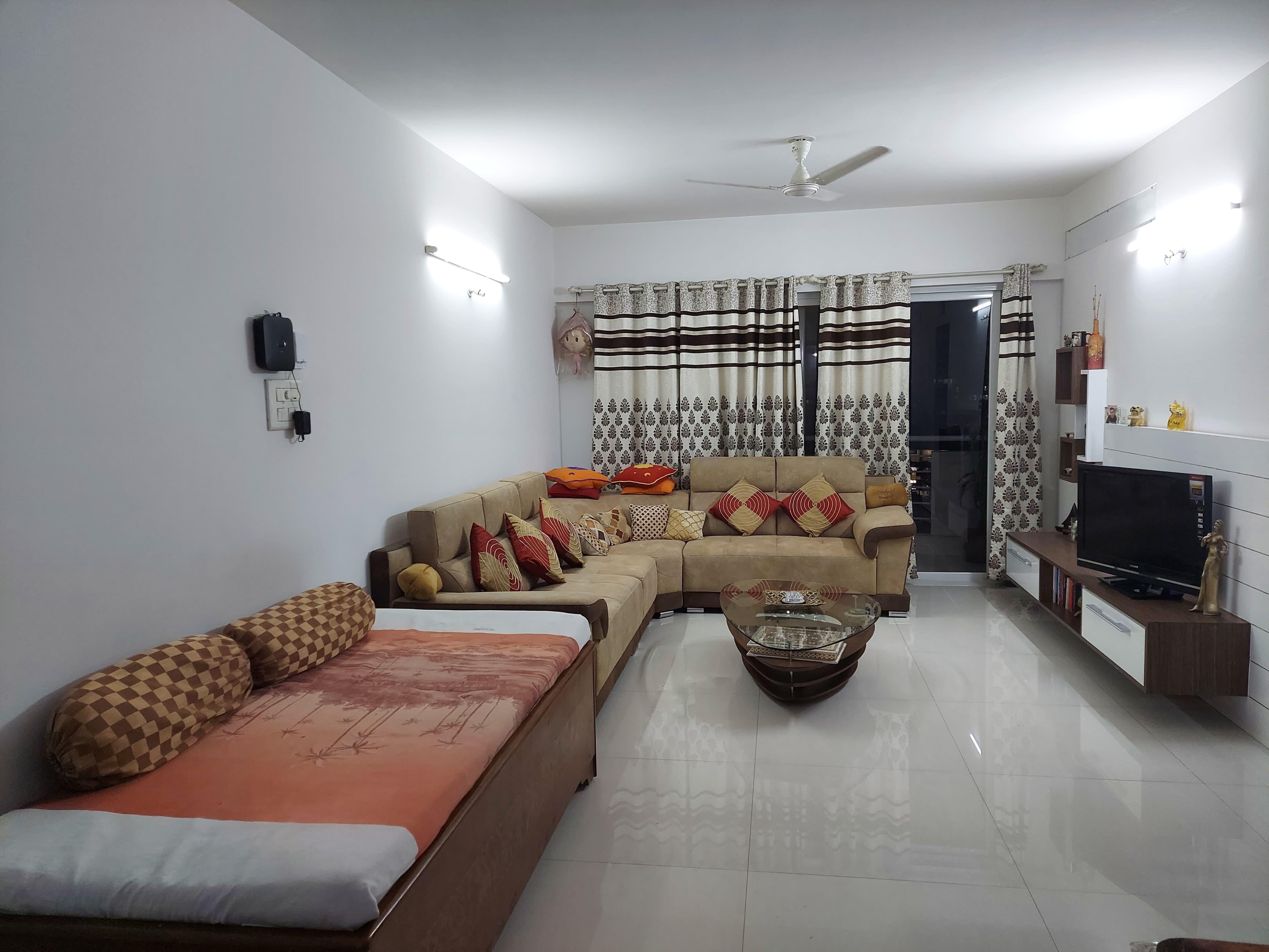 2 BHK 1000 Sq.Ft. Apartment in Vascon Forest County