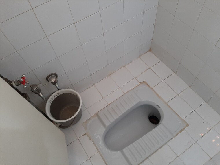 Bathroom, lila-park 1 Bedroom 600 Sq.Ft. Apartment In Anand Nagar Chinchwad Pune 9187541