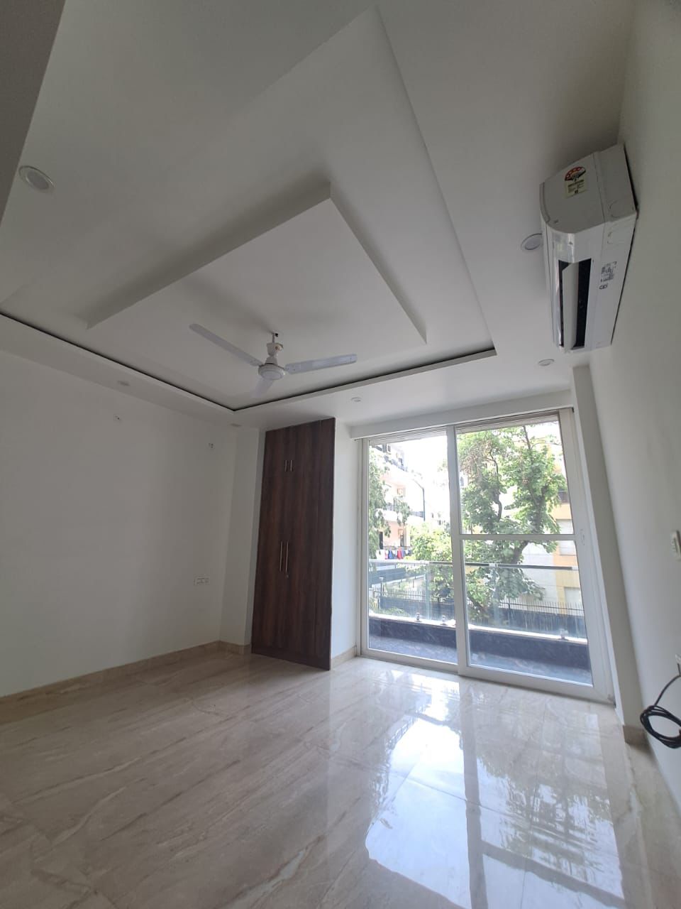 2 BHK 1200 Sq.Ft. Builder Floor in DLF Plaza Tower