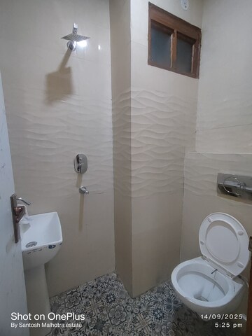 Bathroom in 2 BHK Builder Floor at Dwarka Mor – for Rent