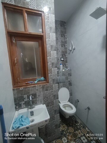 Bathroom in 2 BHK Builder Floor at Dwarka Mor – for Rent