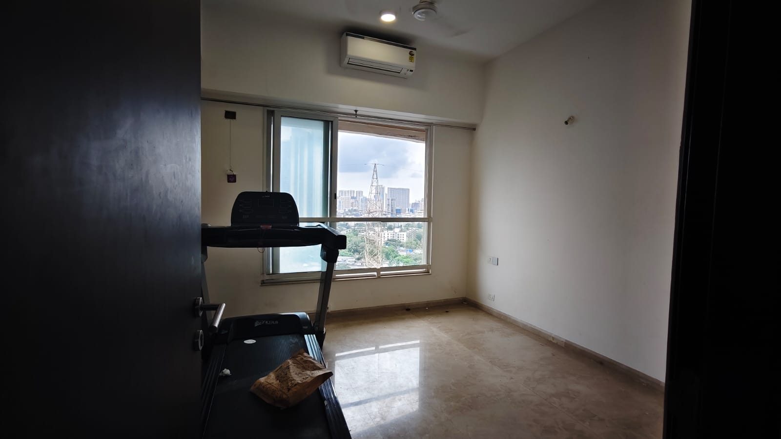 2 BHK Apartment For Sale in Ashok Gardens