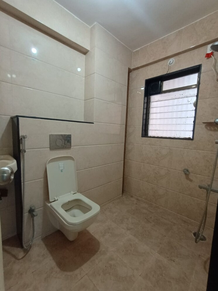 Bathroom, gitanjali-apartment-chembur 3 Bedroom 1600 Sq.Ft. Apartment In Chembur Mumbai 9187588
