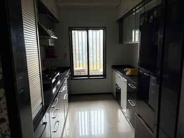 Kitchen in 3 BHK Apartment at Oberoi Realty Splendor, Andheri East – for Rent
