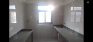 Room in 3 BHK Apartment at Ghatkopar East – for Sale