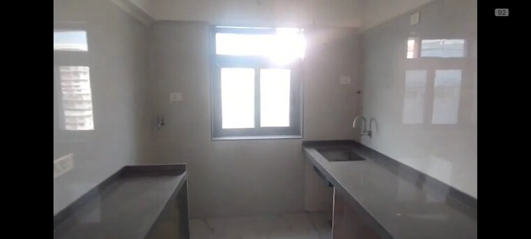 Room, ghatkopar east 3 Bedroom 800 Sq.Ft. Apartment In Ghatkopar East Mumbai 9187689