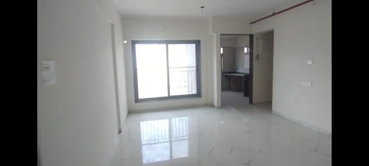 Room, ghatkopar east 3 Bedroom 800 Sq.Ft. Apartment In Ghatkopar East Mumbai 9187689